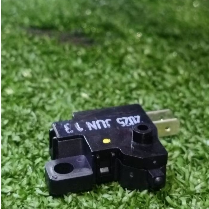 SWITCH REM DEPAN NMAX SWIT REM NMAX NEW ORIGINAL