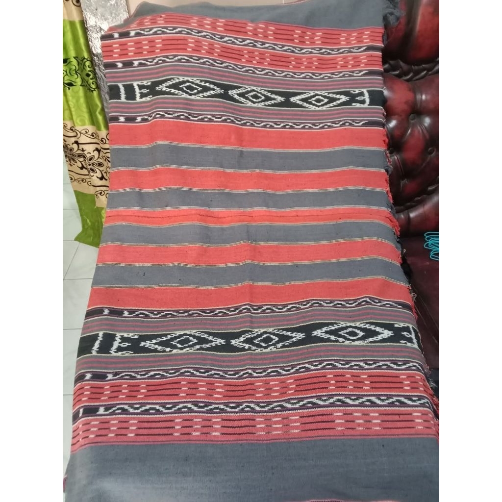 Sarung/Selimut Tenun asli Alor - NTT