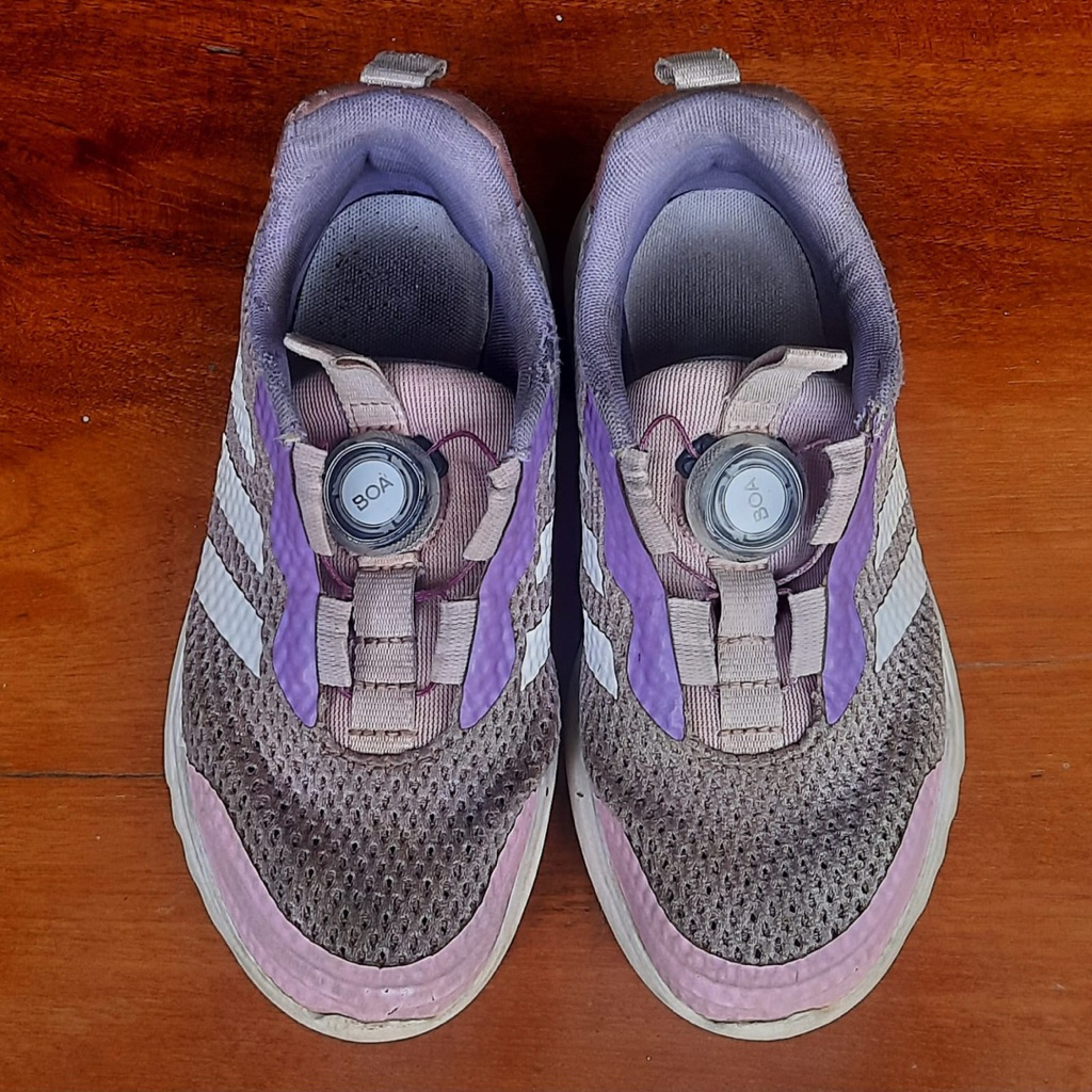 Preloved Sepatu anak Adidas