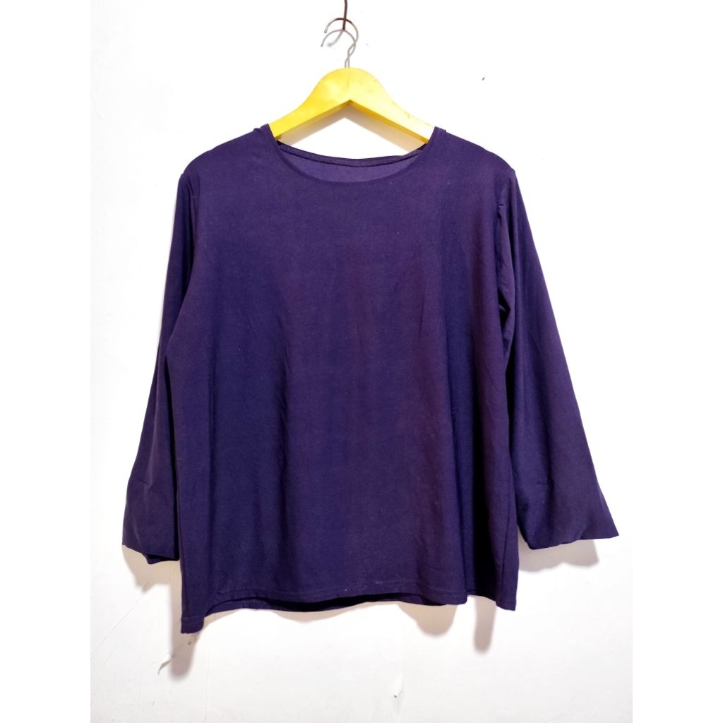 atasan kaos wanita lengan panjang ungu tua