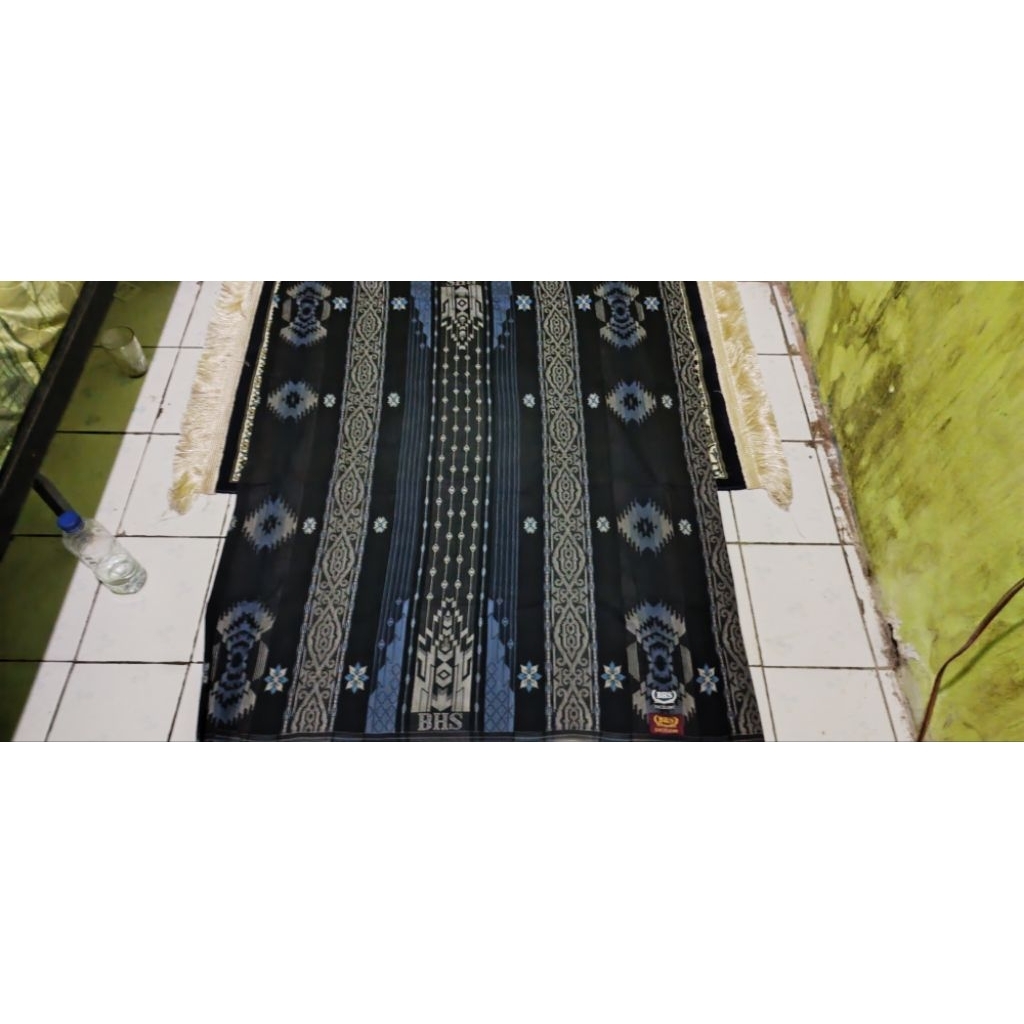 BHS EXCELLENT GOLD JAGUARD SECOND