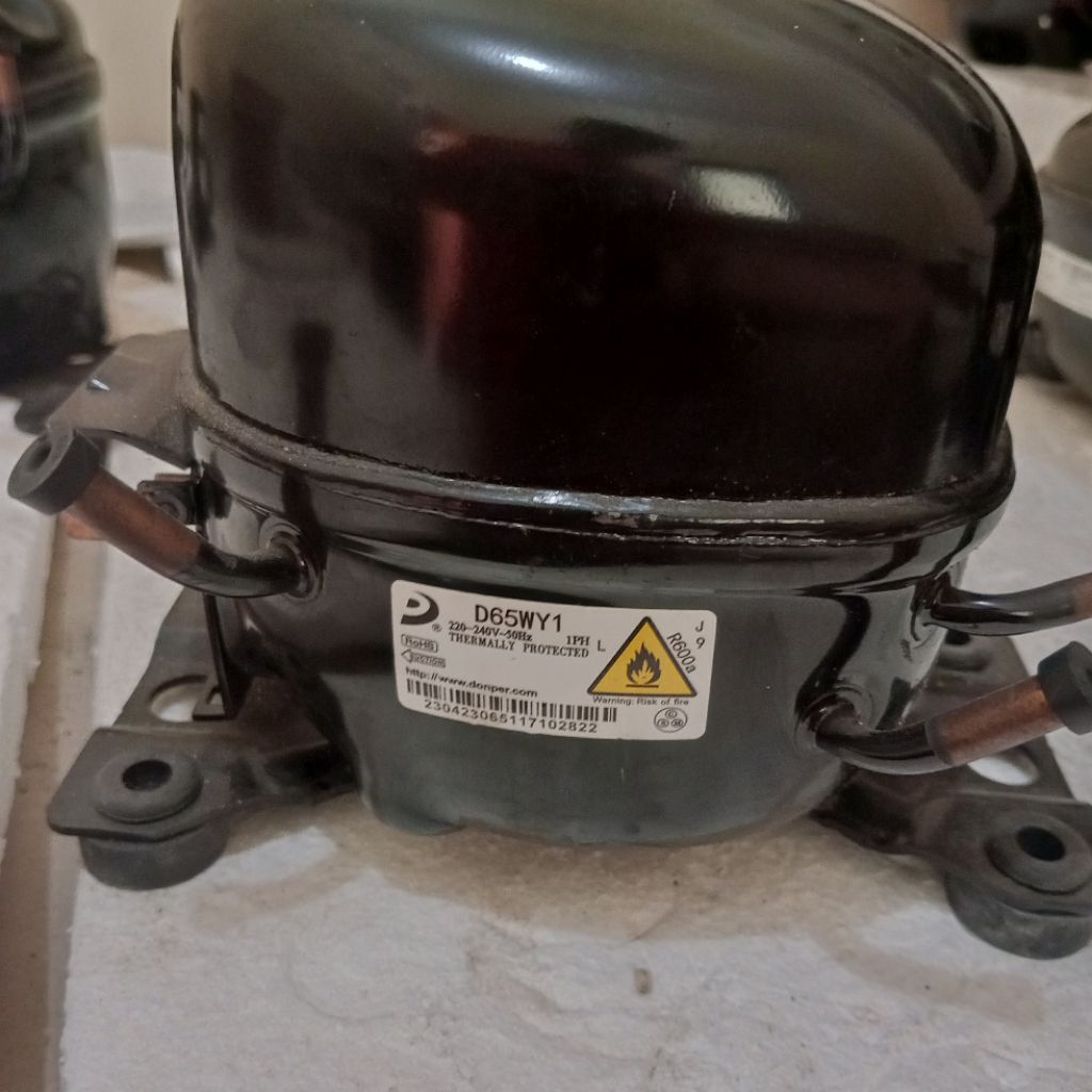 kompresor kulkas 2 pintu 1/6 r600a