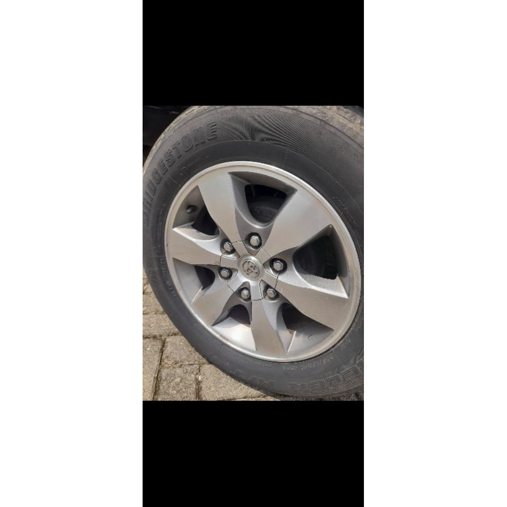 4pcs velg R16, lubang 6, pcd 139, oem asli bawaan fortuner, bisa cocok buat traga panther.