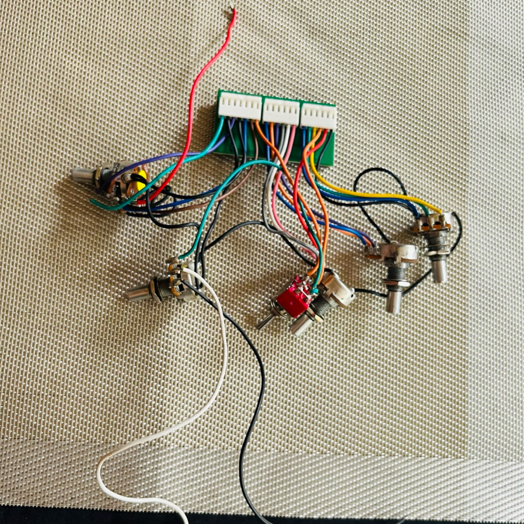 preamp active bass bartolini MK1 5potensio 1mini togle swith original