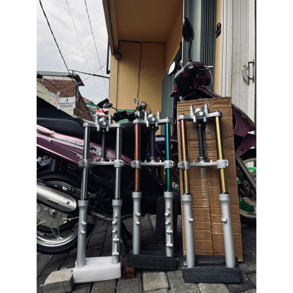 SHOCKBREAKER DEPAN NINJA RR SKOK DEPAN NINJA RR PRODUK MITSO DAN AGRAS PNP HONDA DAN KING