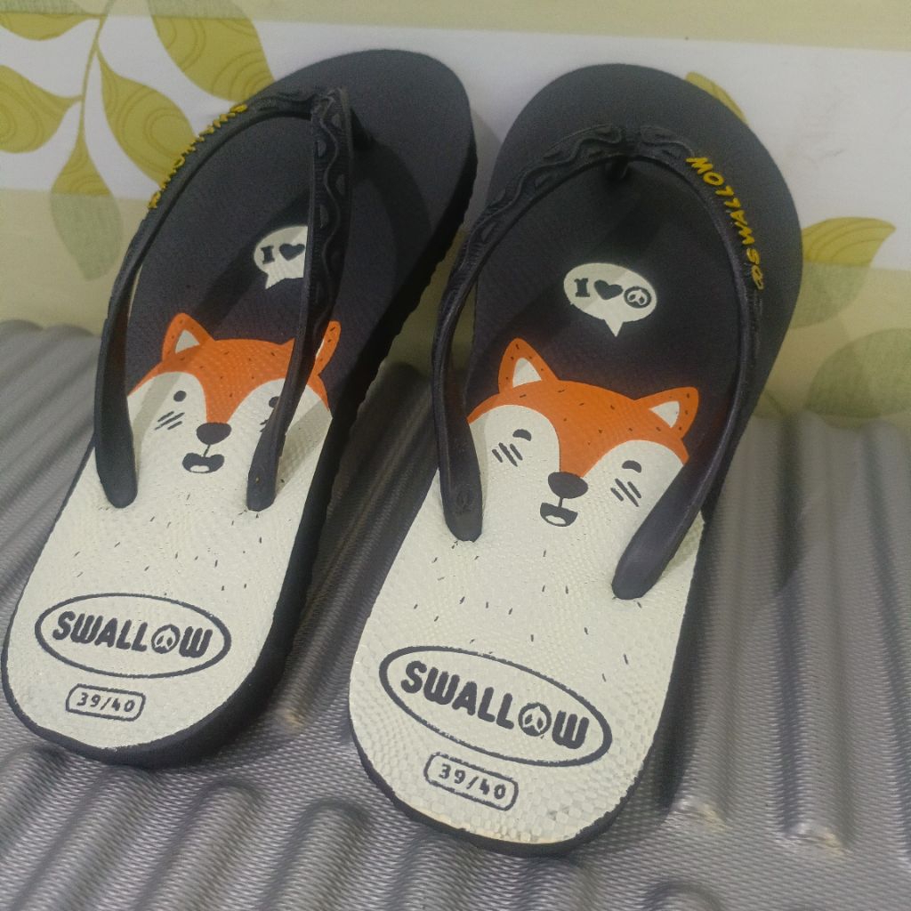 SWALLOW NICE SAFARI ANIMAL SANDAL JEPIT WANITA