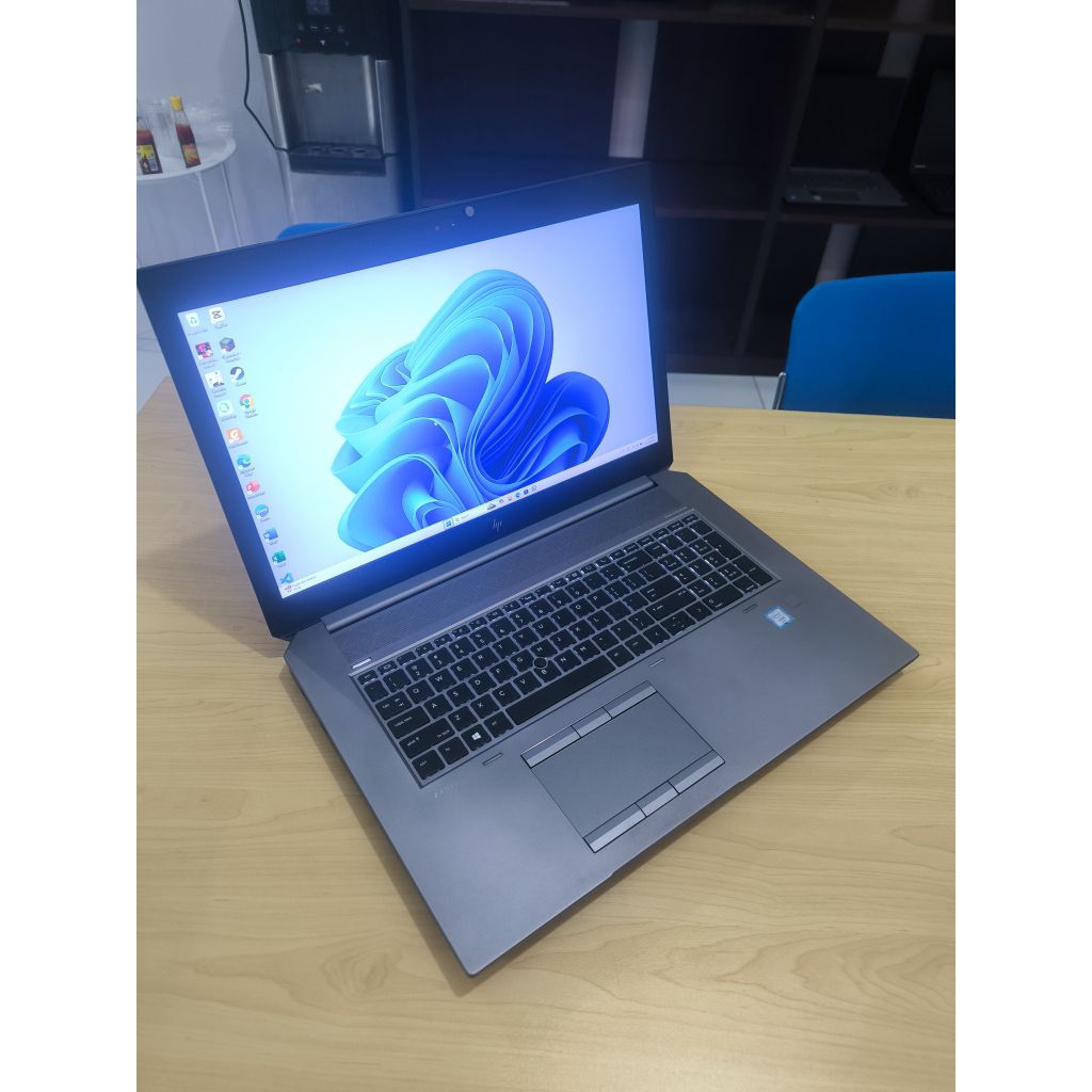 HP ZBOOK 17 G5 INTEL XEON E-2176 NVIDIA QUADRO P4200