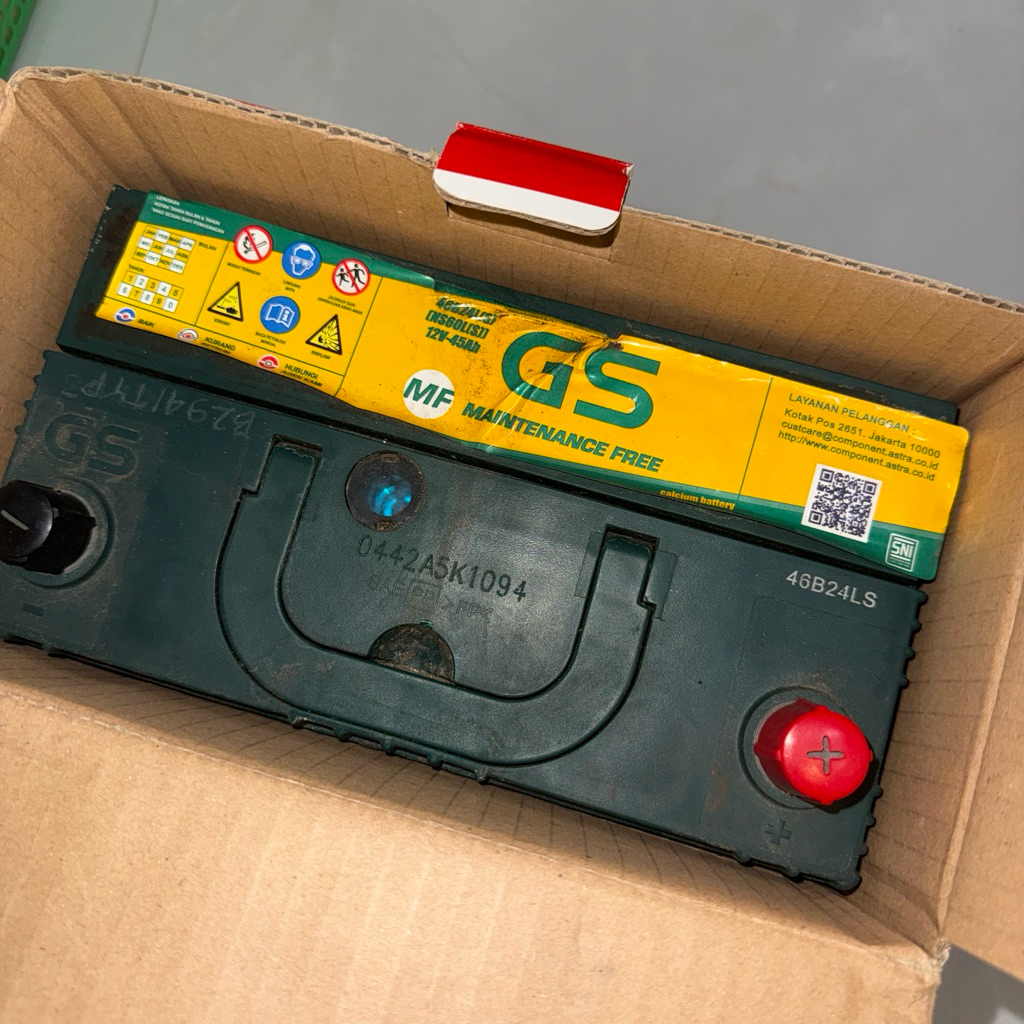 baterai aki toyota sienta gs bekas