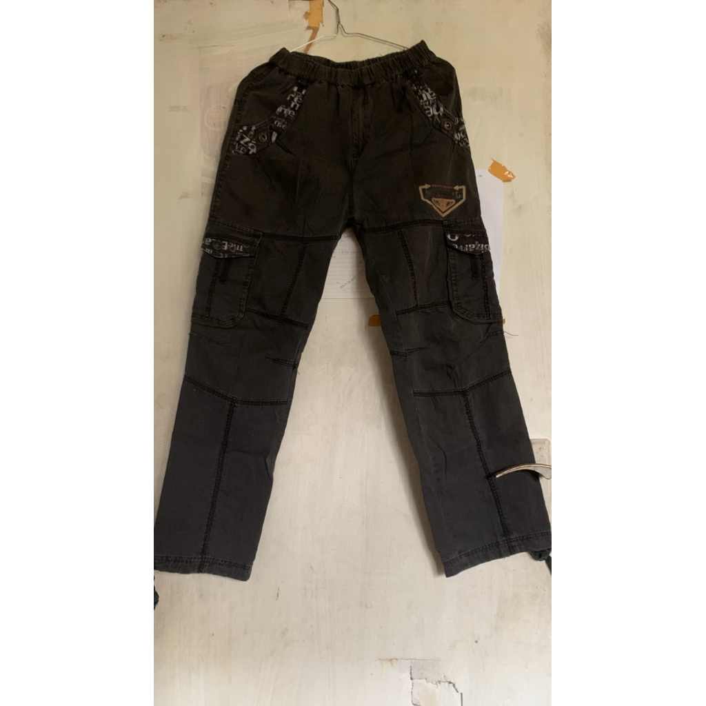 preloved jeans cowok hitam
