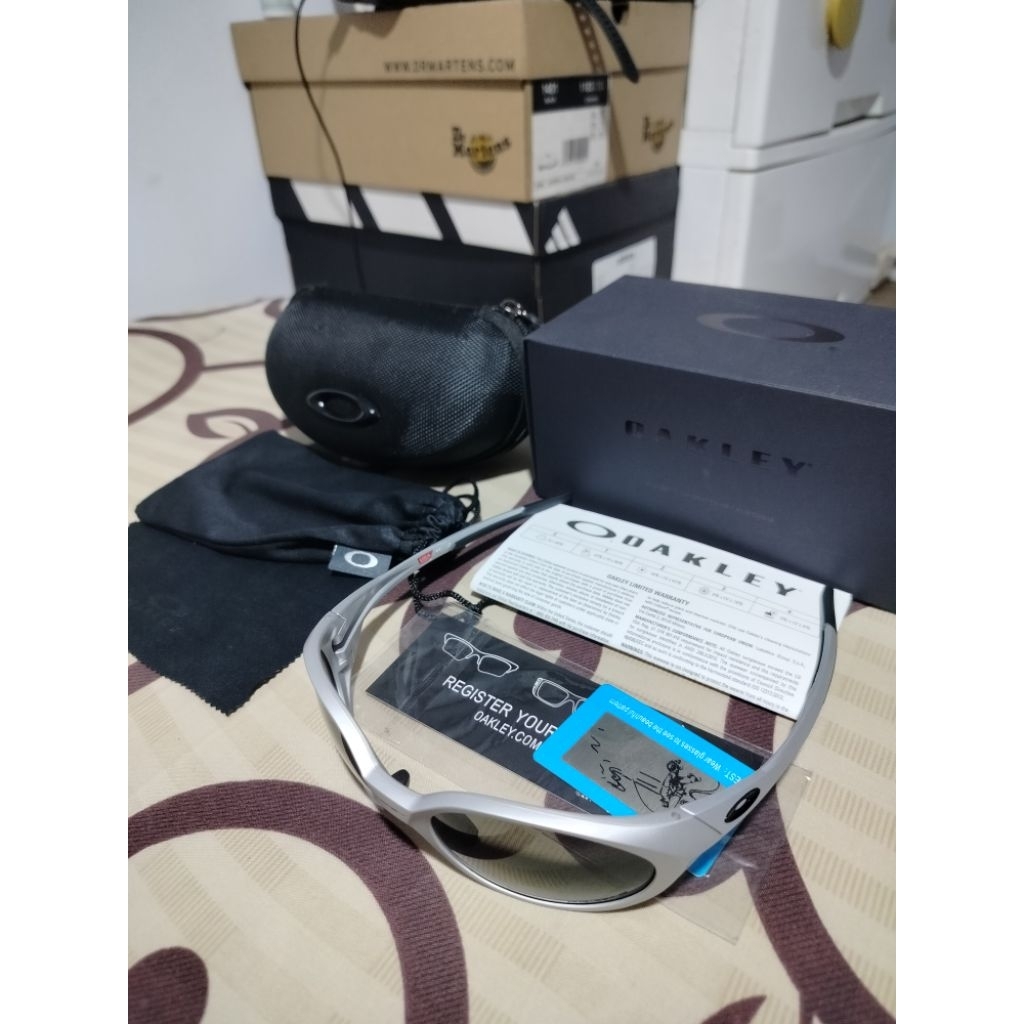 OAKLEY EYE JACKET REDUX KACAMATA LARI