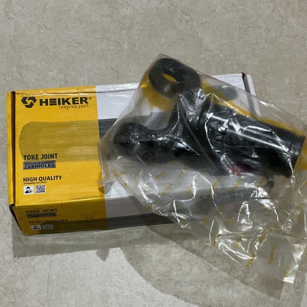 Yoke Sleeve Canter 125