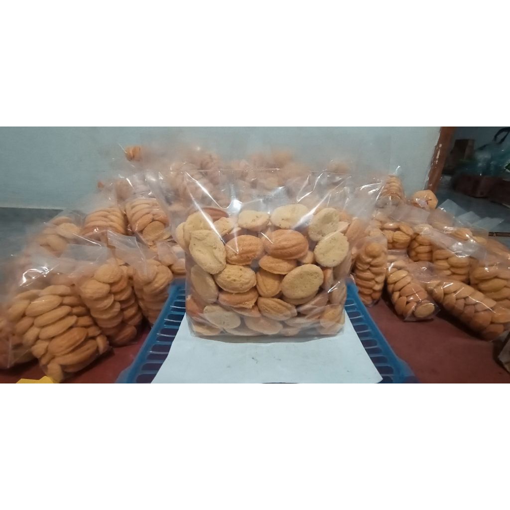 bolu kering 1 kg / bolu jadul / kue kering / asul-asul pernikahan / souvenir