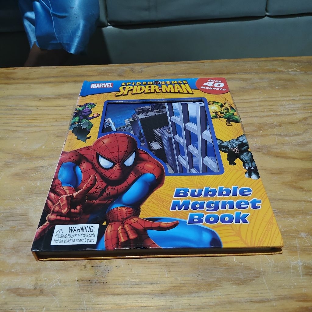 Buku Spider Sense Spiderman Bubble Magnet Book