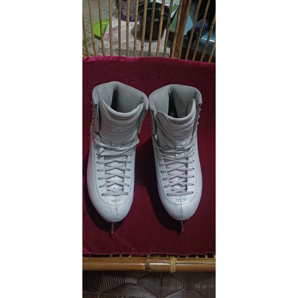 sepatu ice skating jackson freestyle 7W