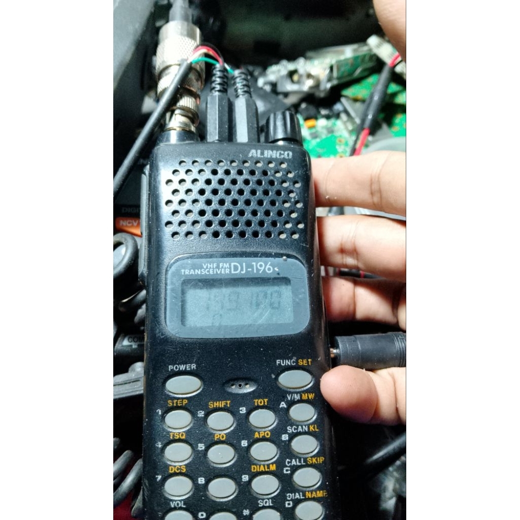 HT alinco DJ 196 bekas normal