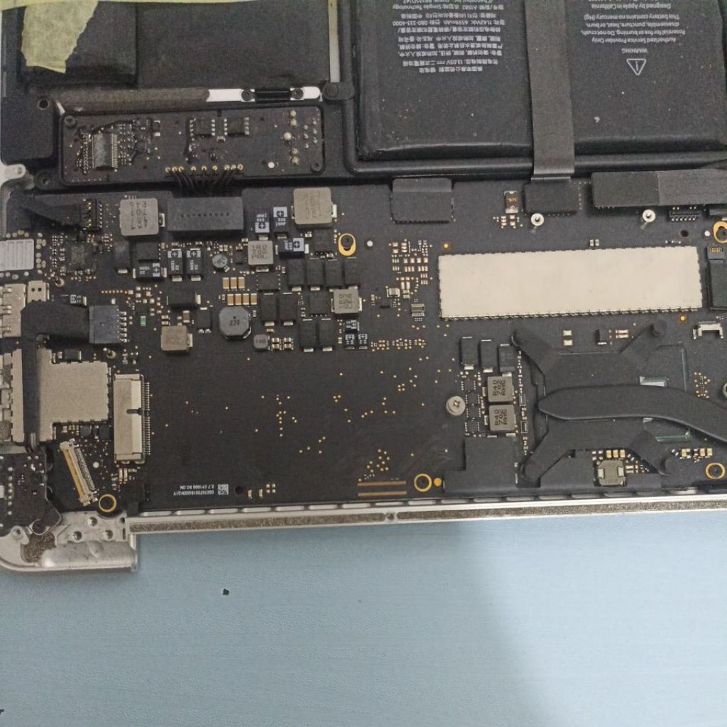 LogicBoard Mesin Macbook A1502 Normal