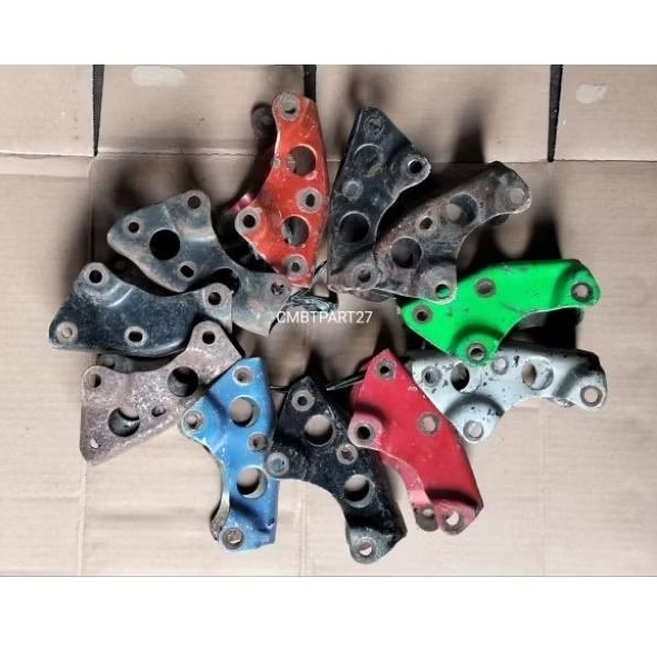 Dudukan Mesin Depan Gl Pro Gl Max Megapro Primus MP Lama Hiu Gl 100 CDI Ori Bekas Copotan