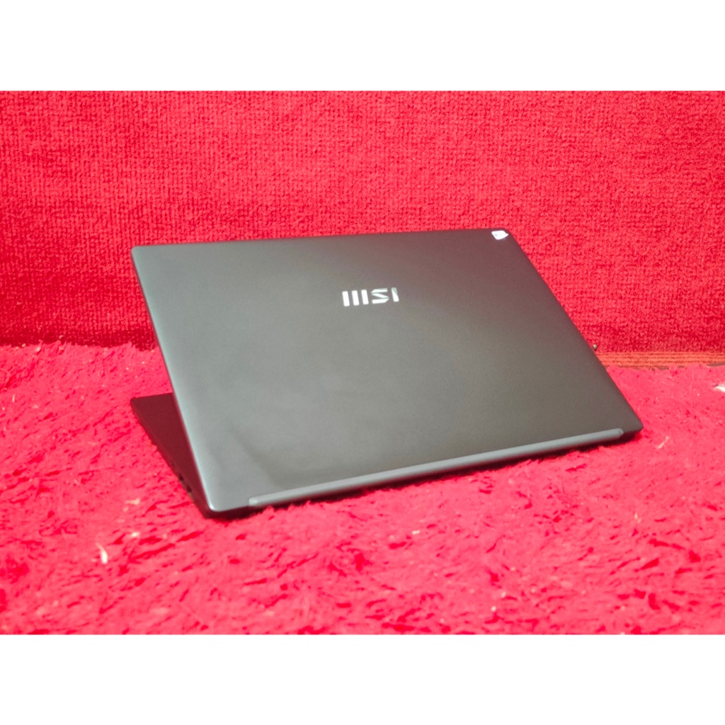 Laptop MSI Modern 14 C12M0 Core i3-1215U RAM 8GB SSD 256GB