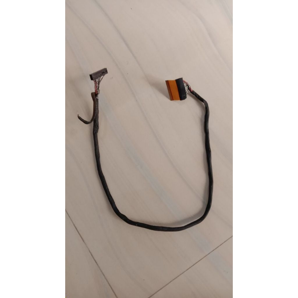 KABEL FLEXIBLE LVDS POLYTRON PLD 32B1550 32D1500 32T1500  32D1852 32D1850 32D7511 32T7511