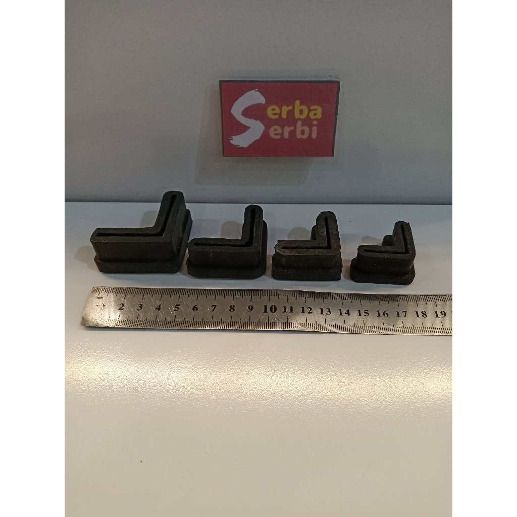(/PCS KARET SIKU) Karet tapak pelindung siku L hitam