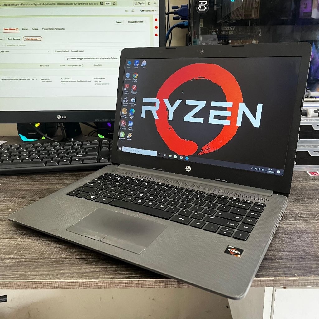 Laptop HP 245 G7 Ryzen 5 3500U/radeon vega 8 2gb/RAM 8GB DDR4/Nvme 256gb mulus siap pakai