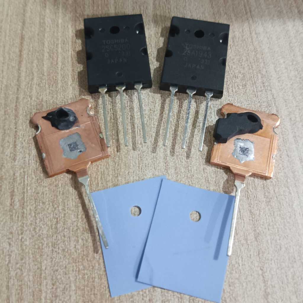 Transistor Toshiba 1943 5200 no 1 super seri 331 JAPAN ORIGINAL + KARET 5200