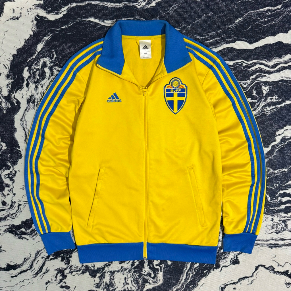 Tracktop adidas sverige/swedia 2013 football soccer