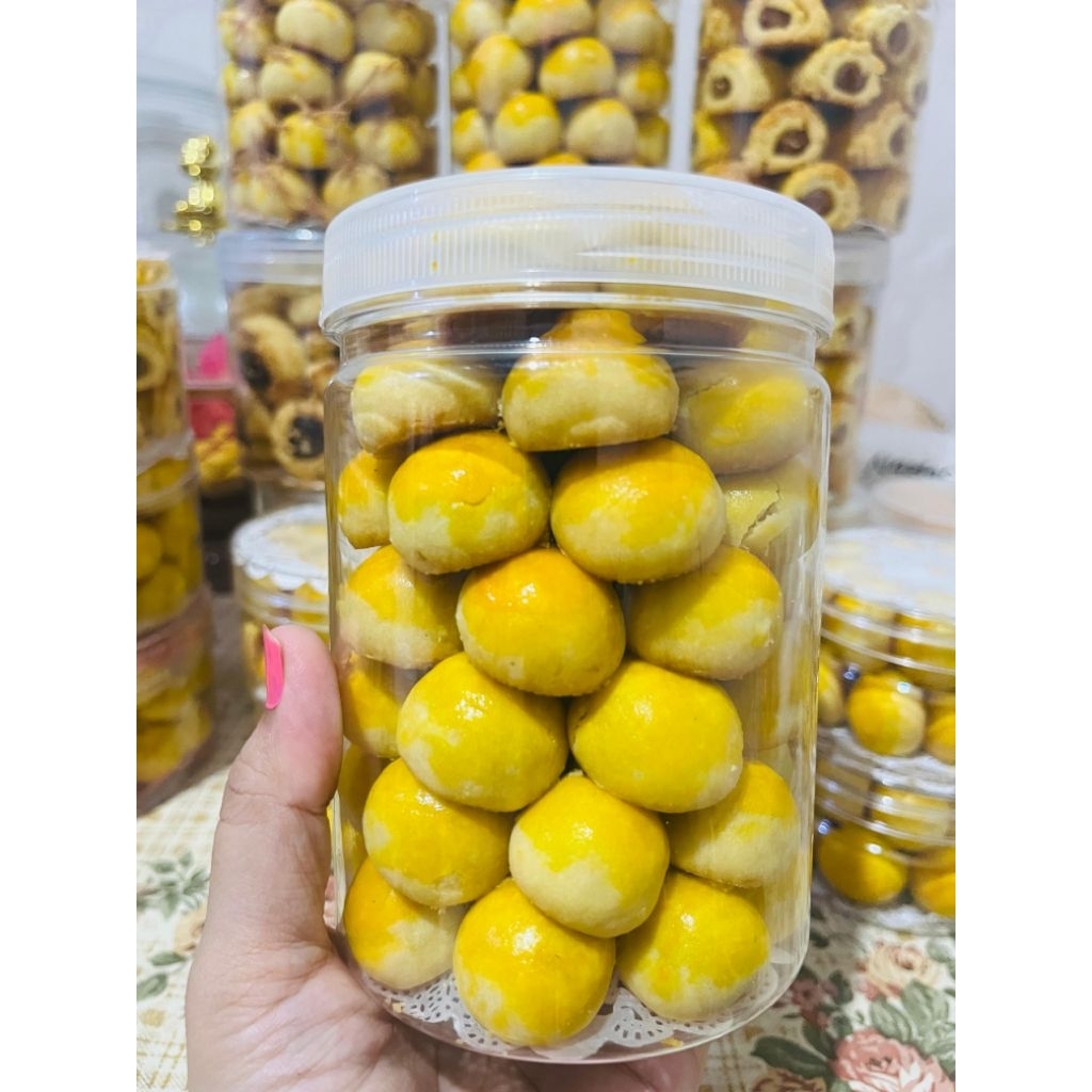 nastar toples tabung 800 ml berat kurang lebih 500 gr an