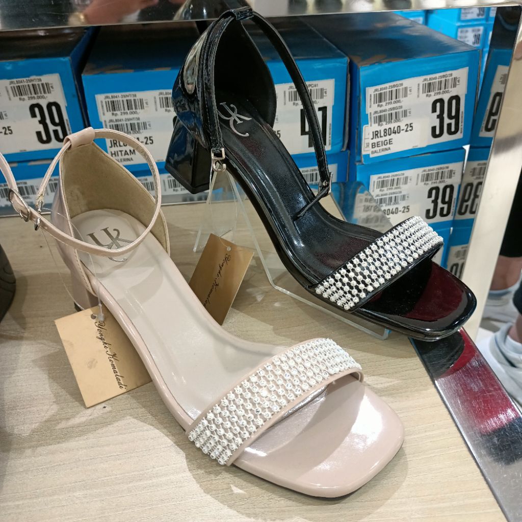 sandal tali wanita heels 5cm YONGKI KOMALADI ori