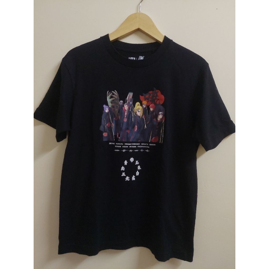 Uniqlo x Naruto Hitam