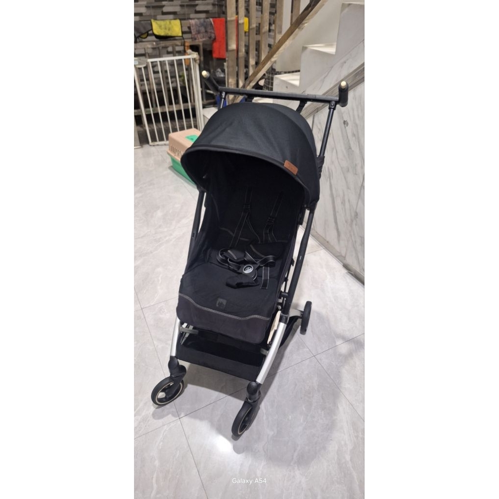 Stroller pockit  preloved sudah laundry siap pakai