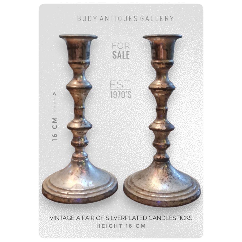 Vintage 1970's A Pair Of Silverplated Candlesticks