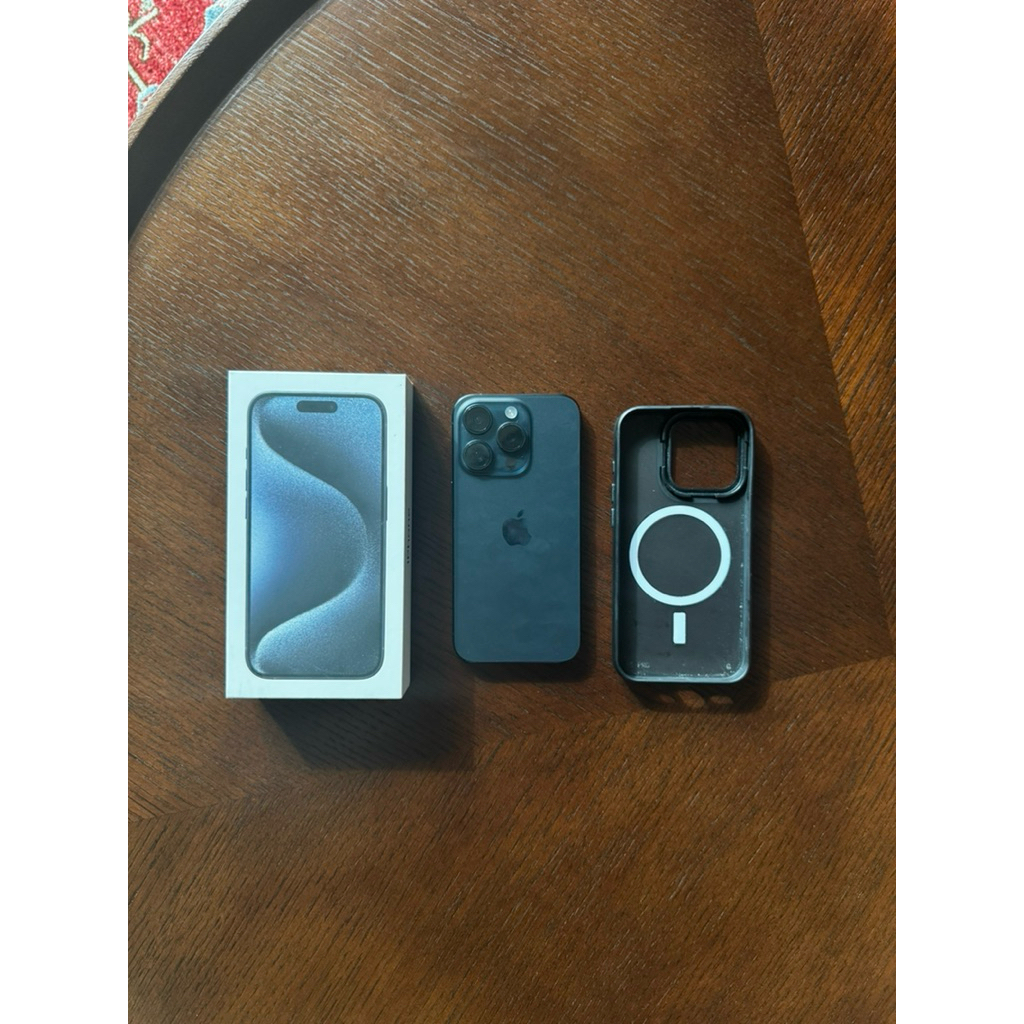 Iphone 15 pro 512GB second Inter