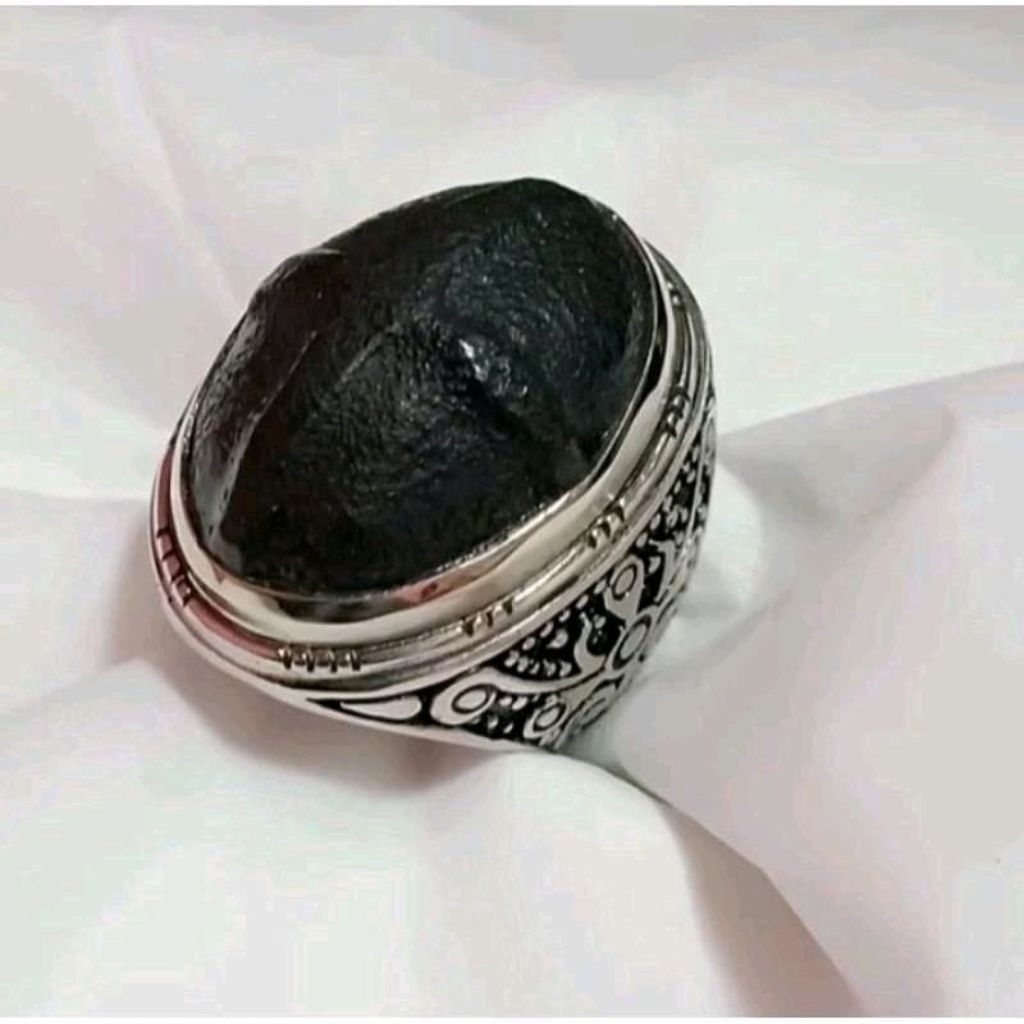 BATU CINCIN Jasper tapak jalak Batu asli