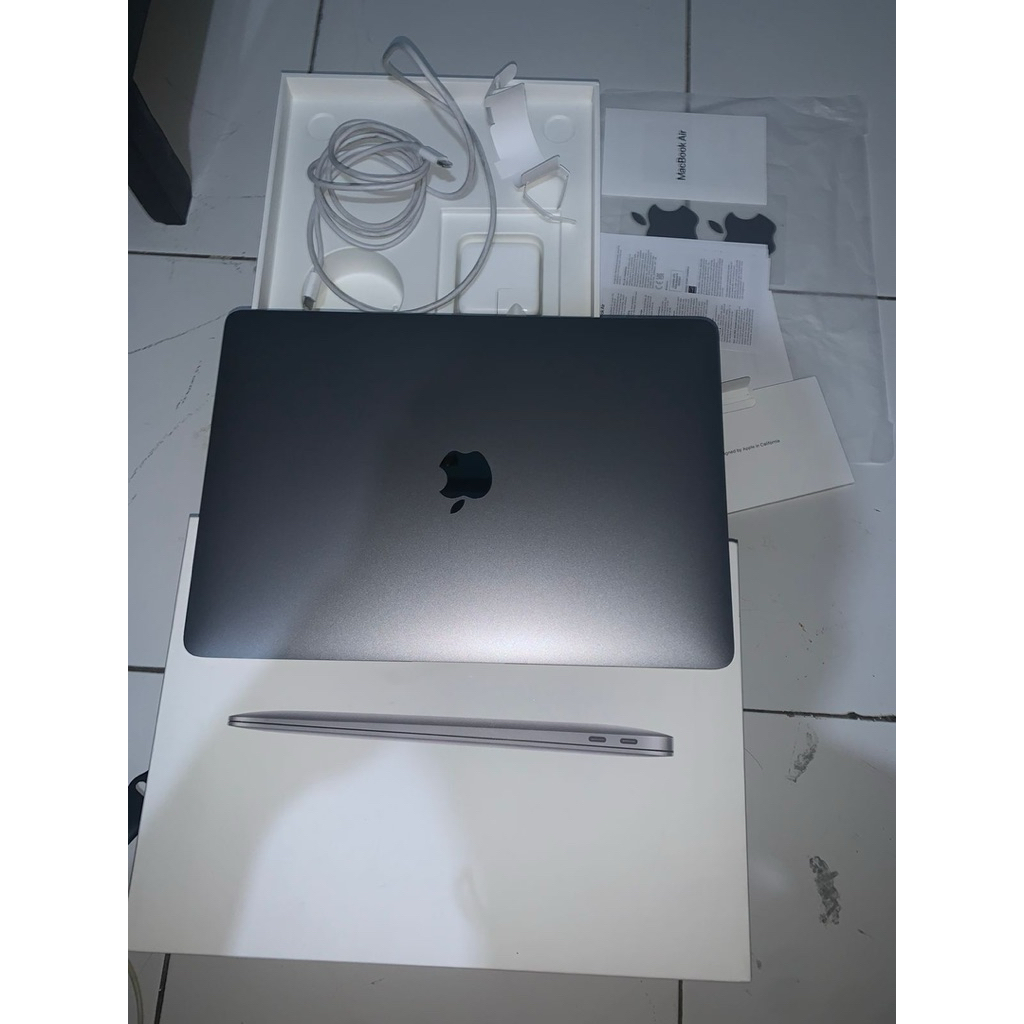 MACBOOK AIR M1 2020 256GB