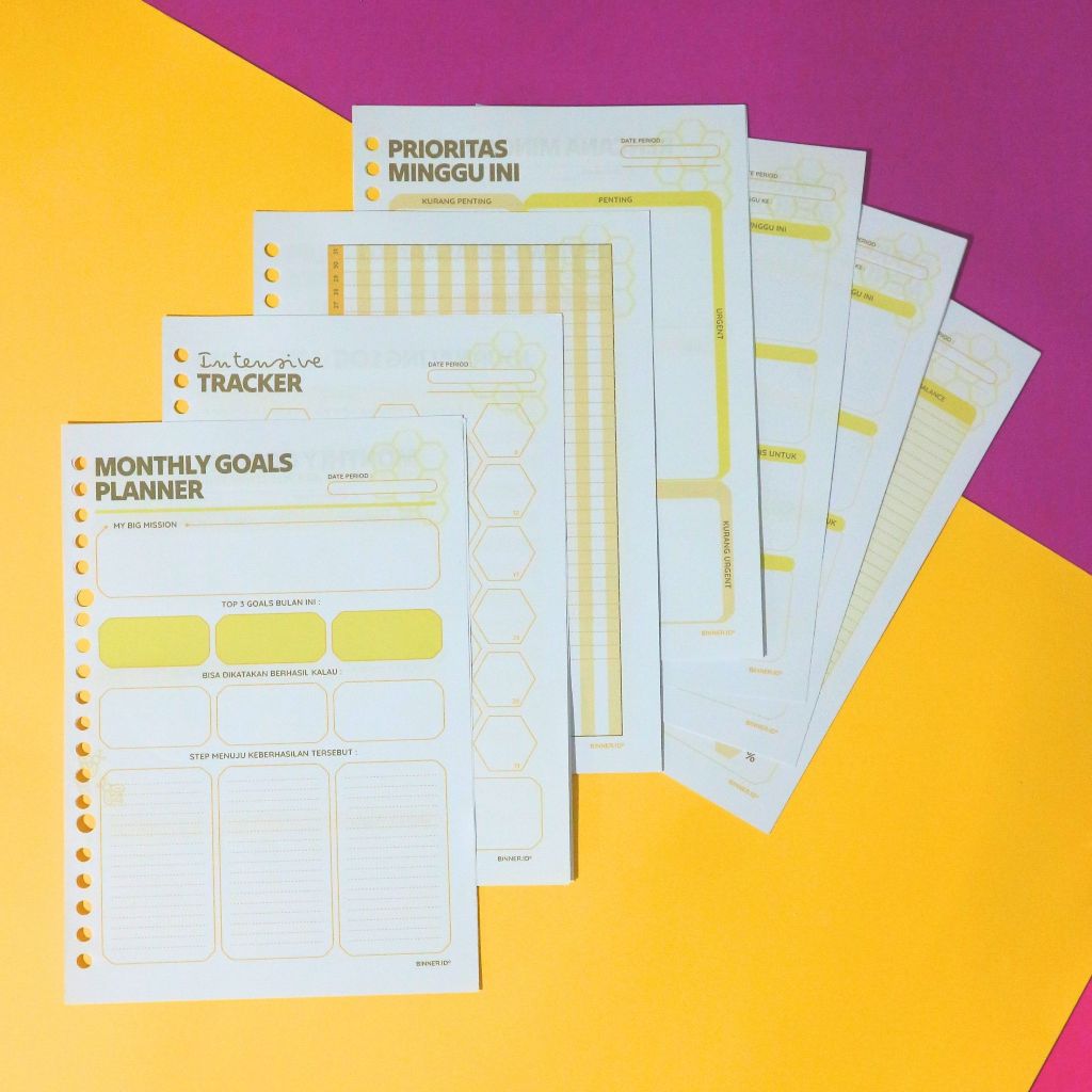 Monthly Planner A5 [Tema Bee] | Undated Binder Planner Binner