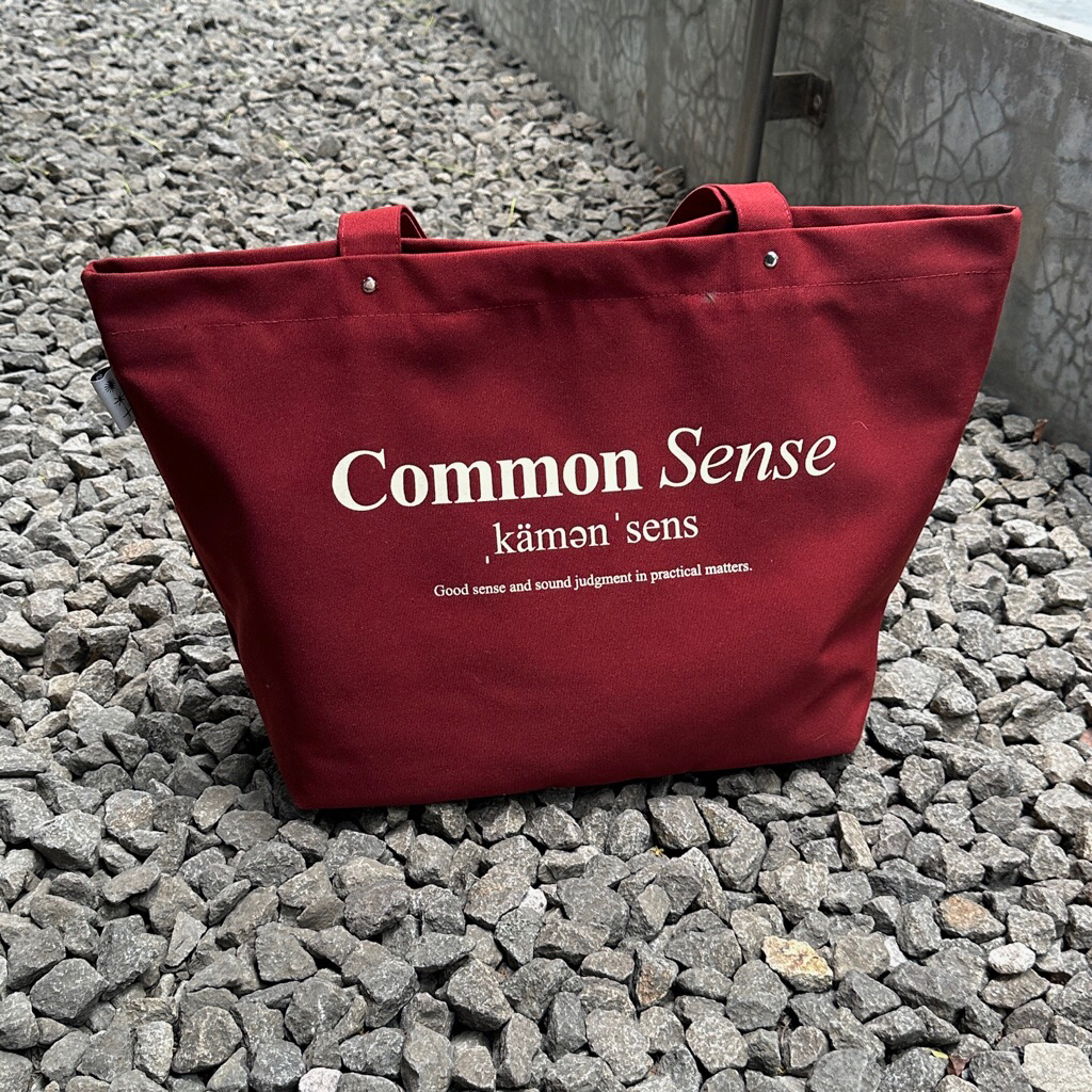 Totebag Kamensens - Common Sense Maroon Magenta - Tas Kuliah / Tas Kerja / Tote Bag Retsleting / Tot