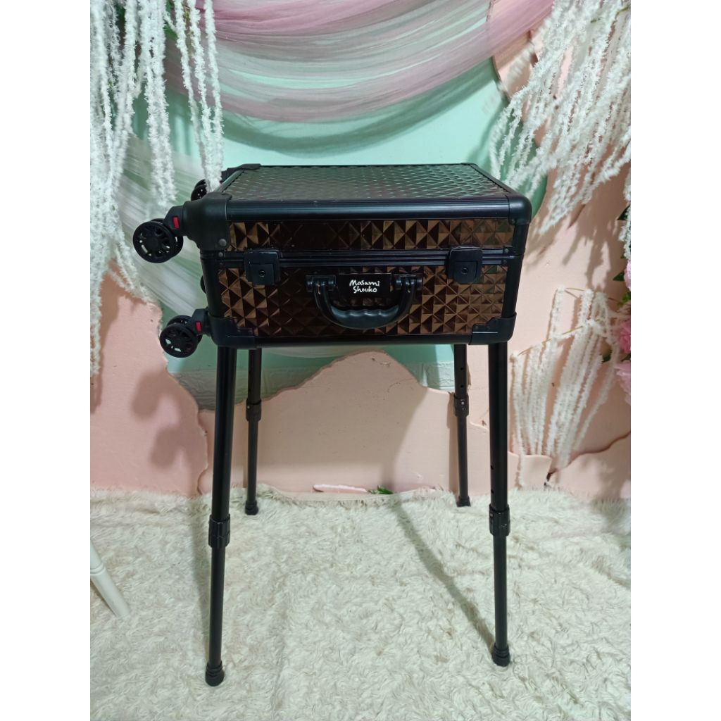 preloved beautycase masami cabin size, ada kaki & troly - koper makeup second