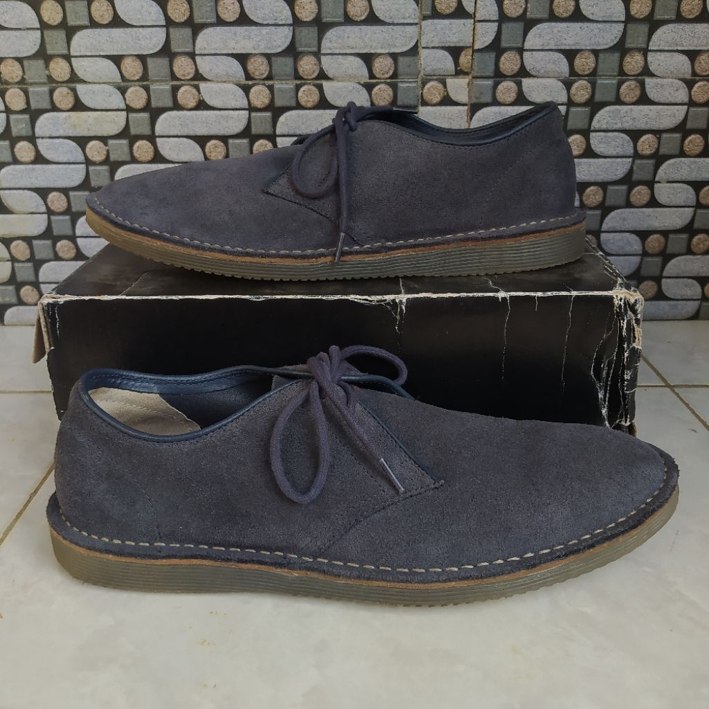 Clarks* (second ori)