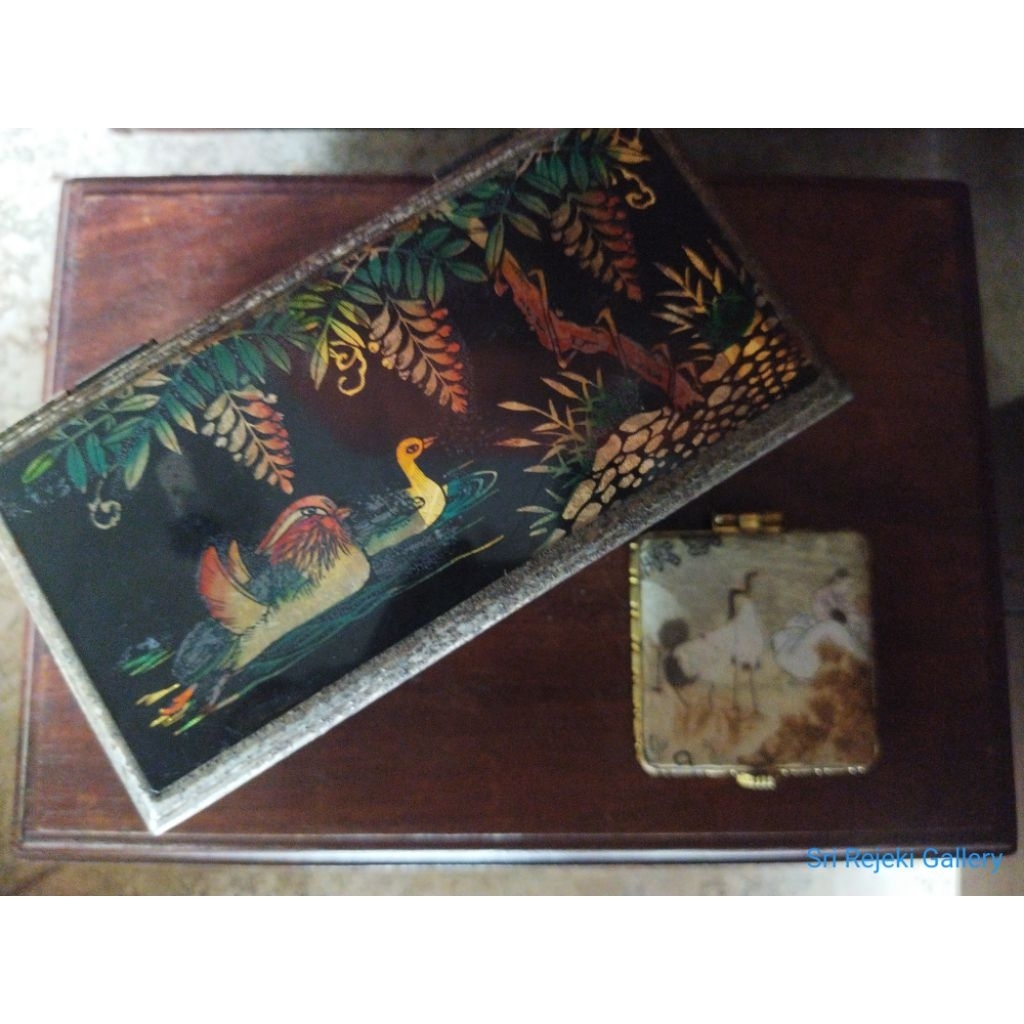 Kotak Musik Cermin Melodi Jadul Vintage Japan