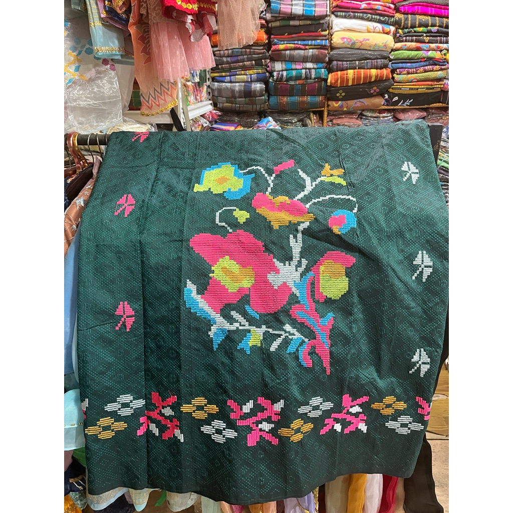 ROK KEMBANG LAGOSI TENUN SUTERA