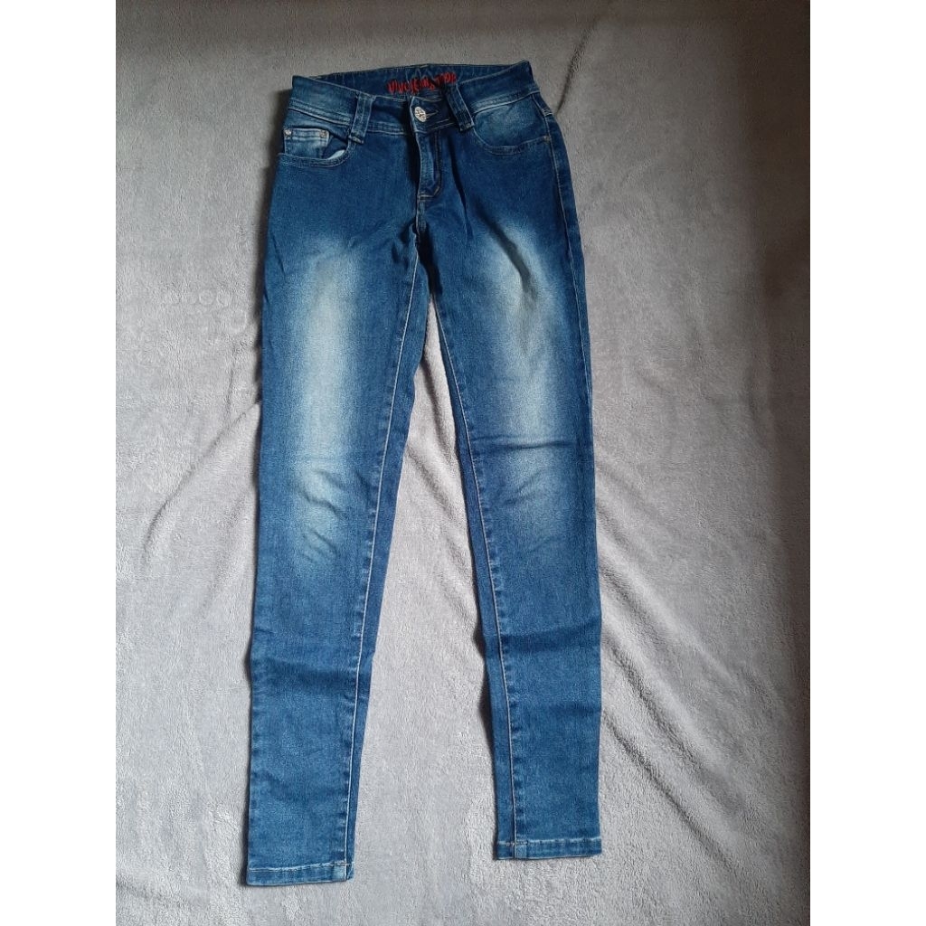 Celana Jeans V2 Vivo Jeans Masih Seperti Baru