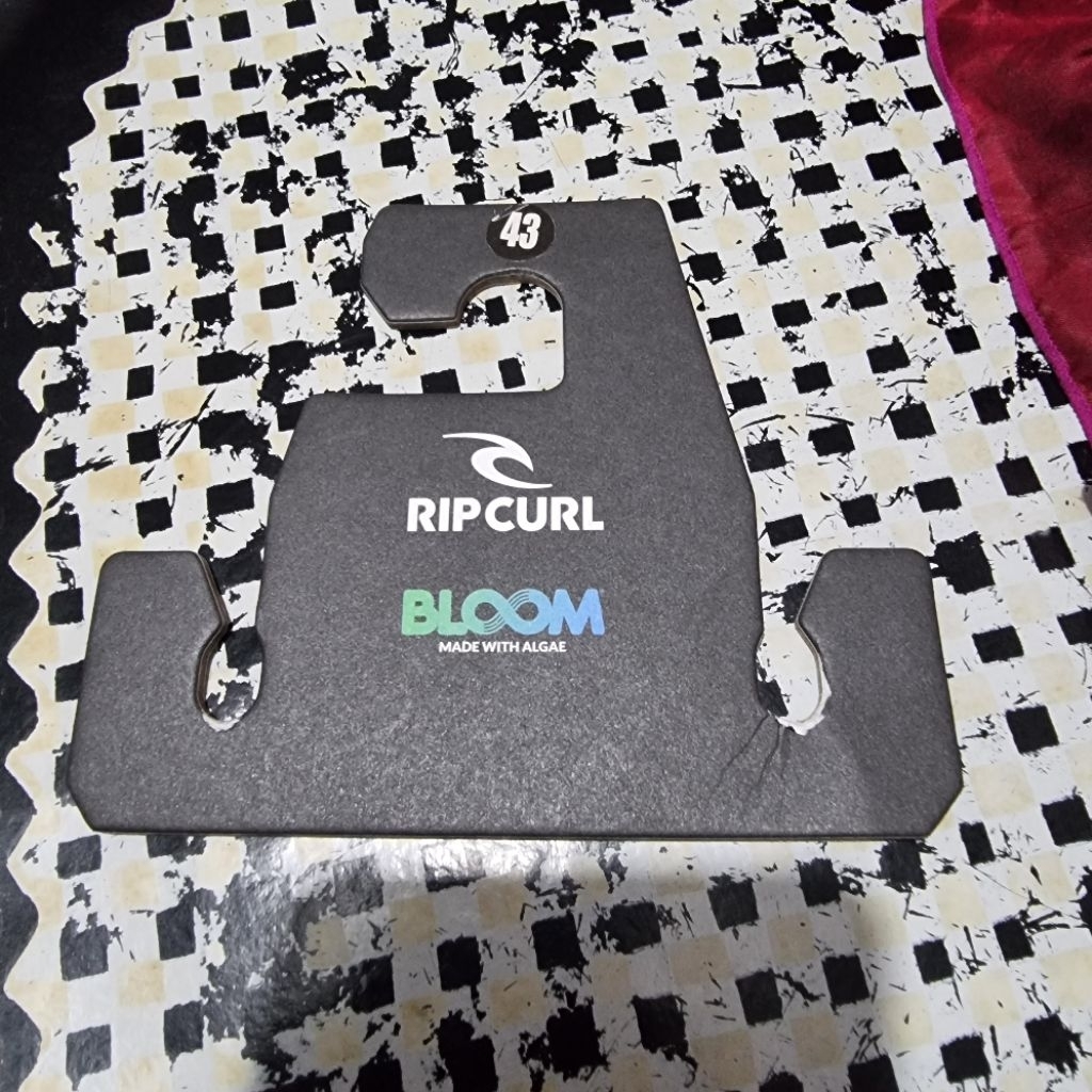 Gantungan Sandal Rip Curl  Original