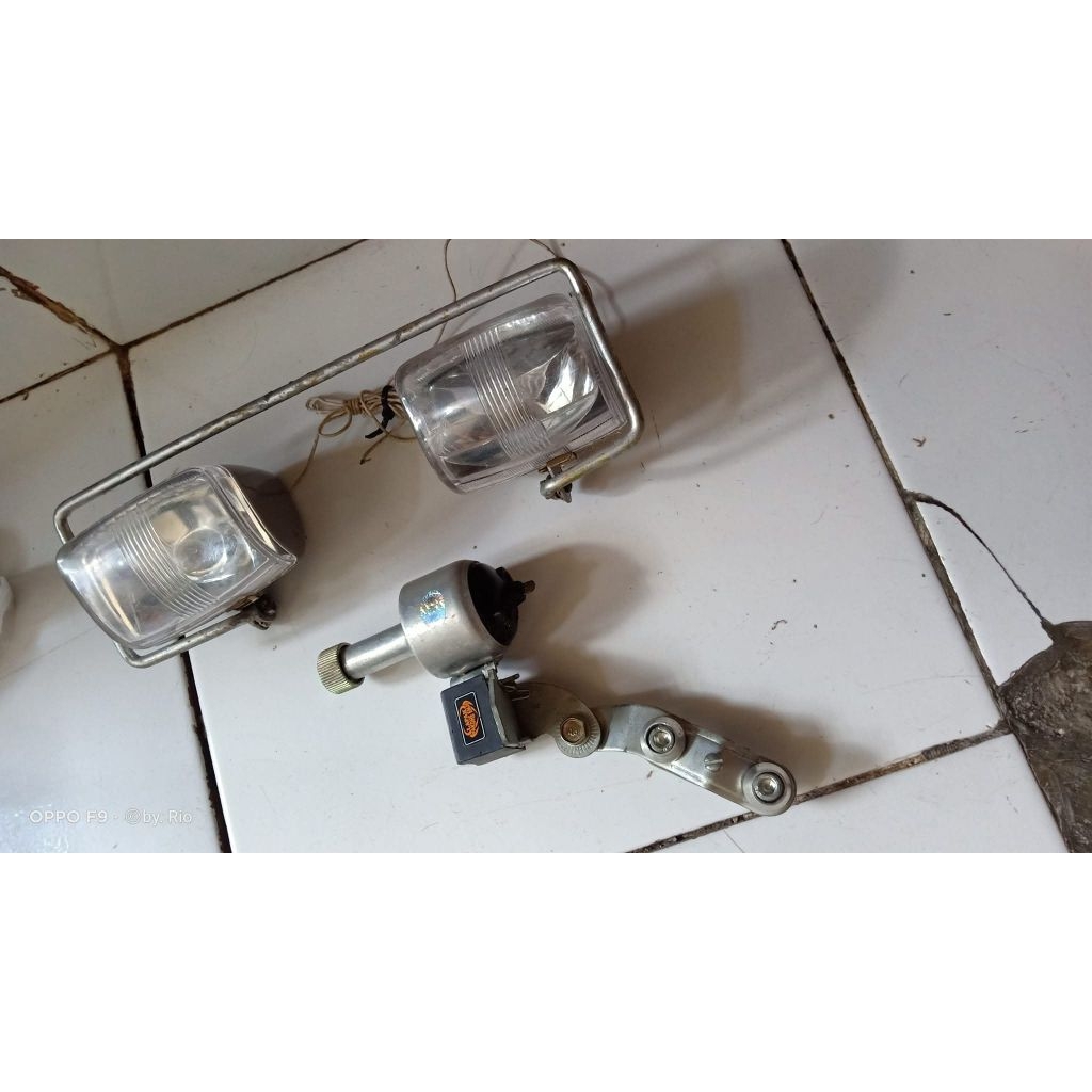 lampu depan sepeda jadul minion jengki lipat bmx