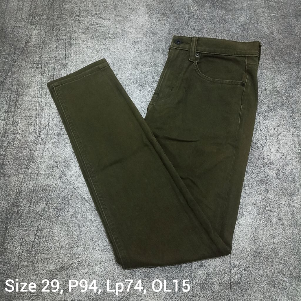 Jeans Uniqlo Army