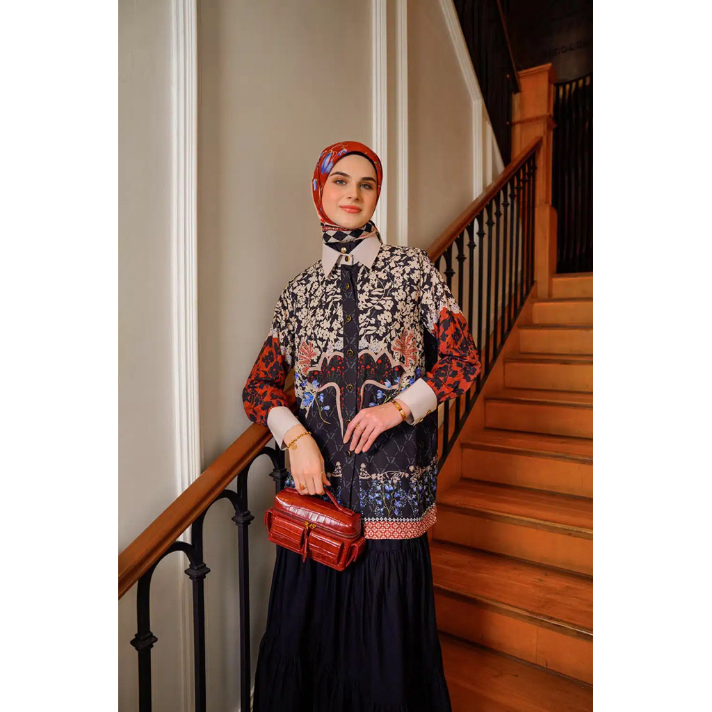 Vivi Zubedi Galanthus Fiore Top Black Preloved