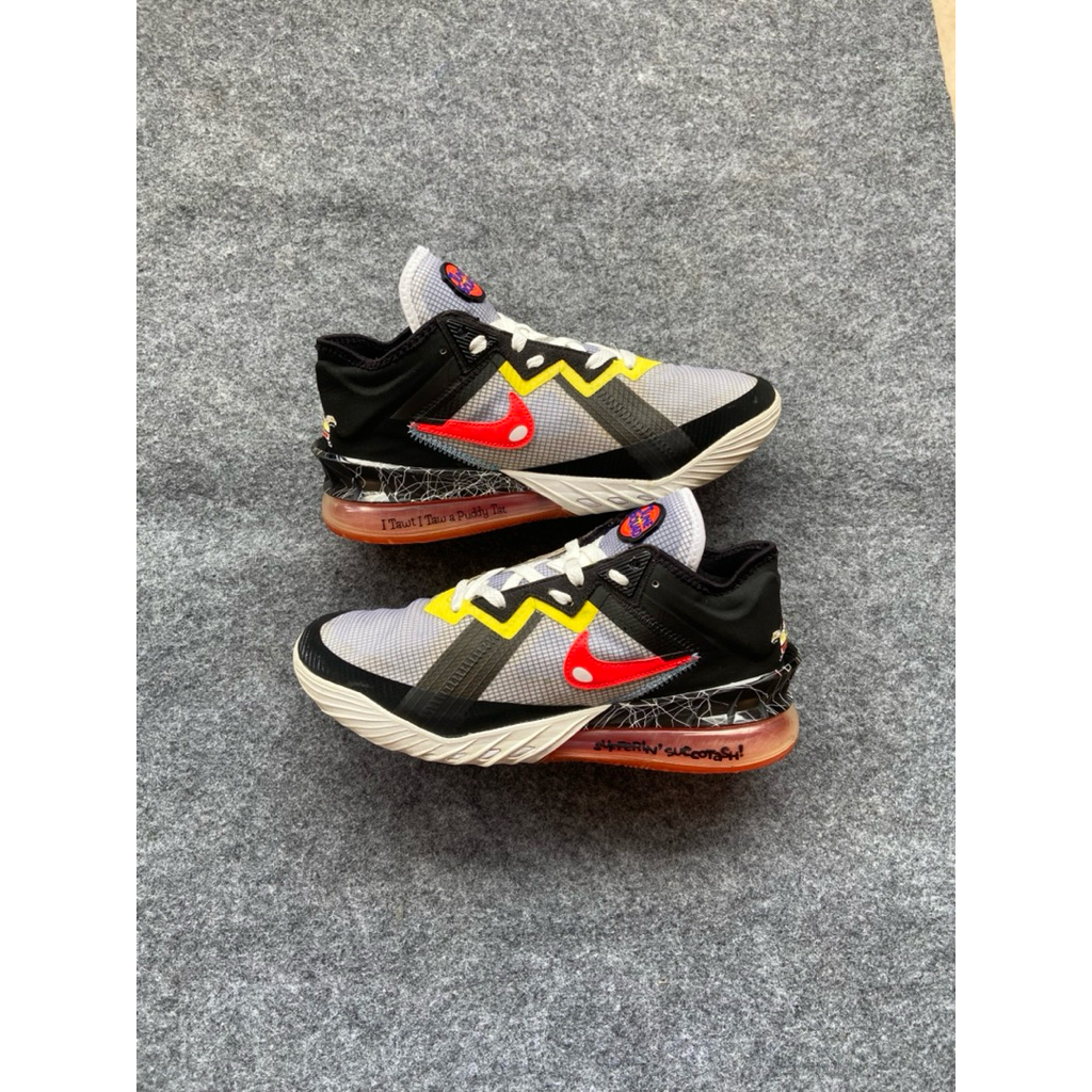 Space Jam X Nike LeBron 18 Low Sylvester X Nike Tweety