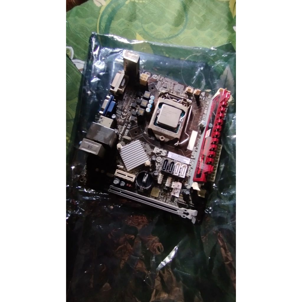 core i3 4160 + ram + mobo