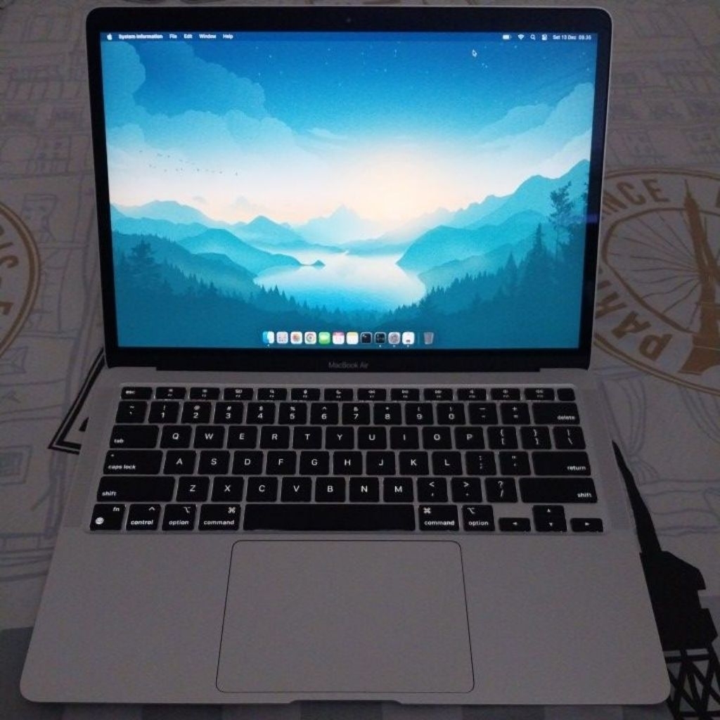 Macbook Air M1 2020 8/128 13" LikeNew