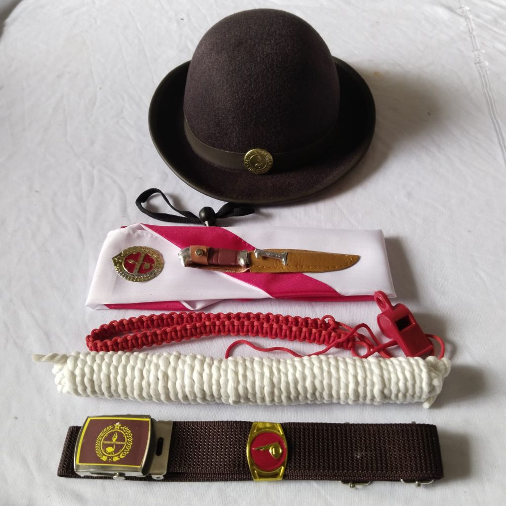 GROSIR PERALATAN PRAMUKA SD UNTUK CEWEK LENGKAP MURAH ATRIBUT PERALATAN PRAMUKA